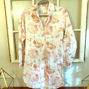Plum Pretty Style Anthropologie button shirt/tunic